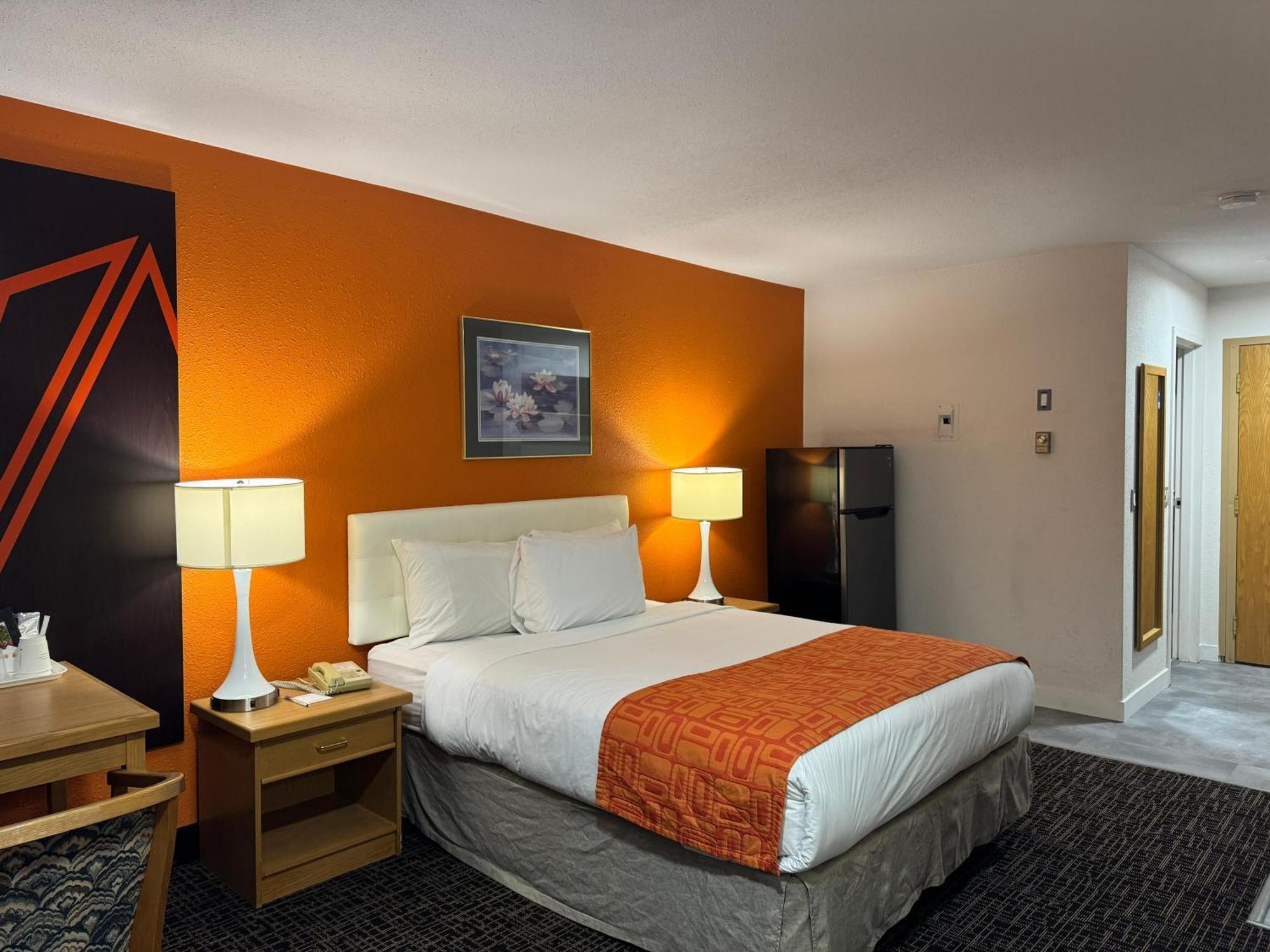 Howard Johnson By Wyndham Fort St. John Exterior photo