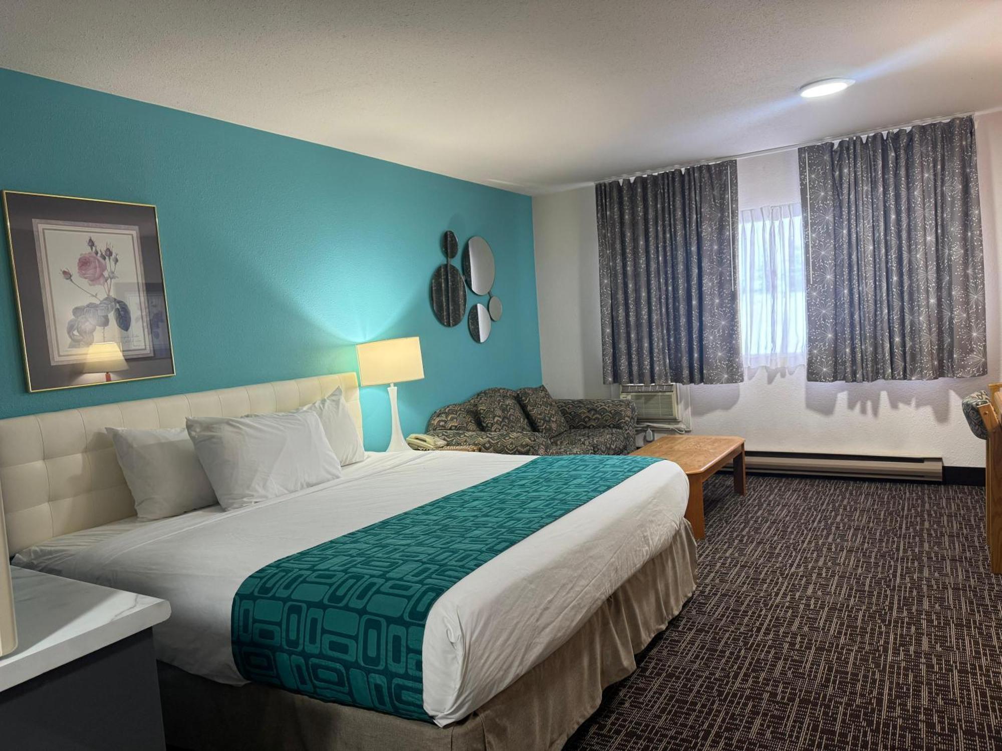 Howard Johnson By Wyndham Fort St. John Exterior photo